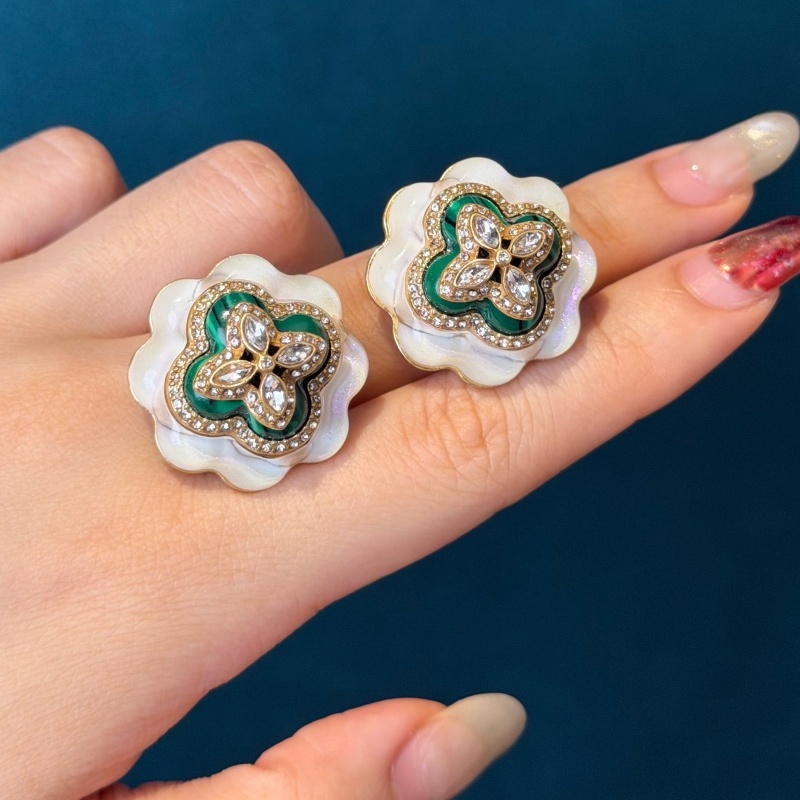 Винтажные белые эмалевые украш – обзор и цена Turquoise Stone Ring