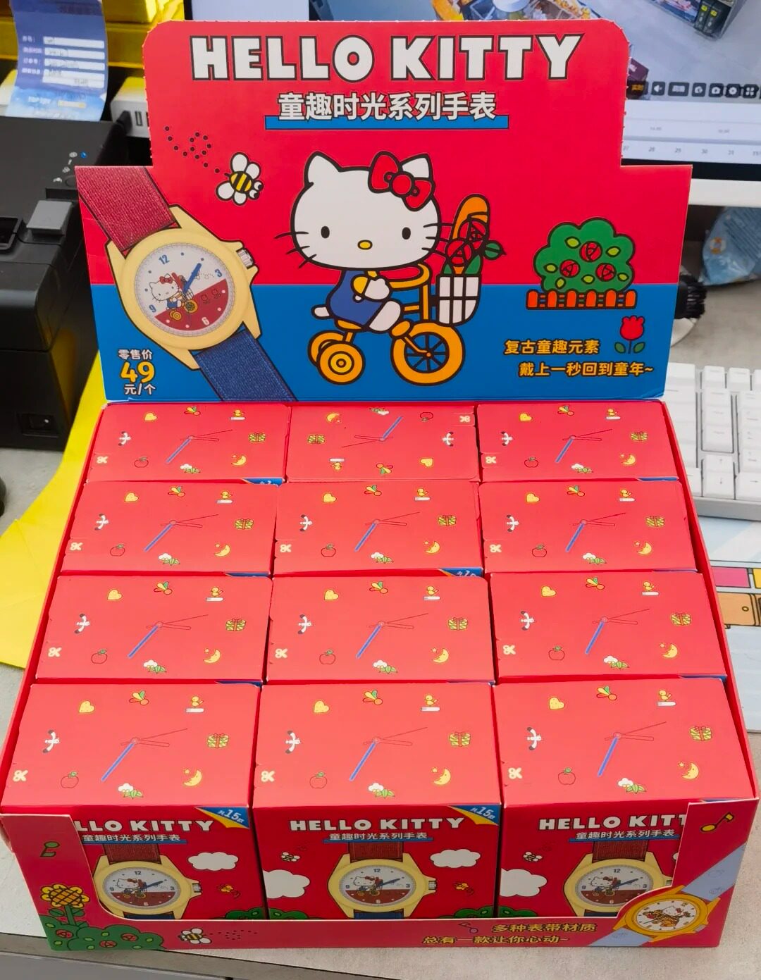 Серия Sanrio Hello Kitty «Детс – обзор и цена Moments Watches & Jewelry Vaughan Mills