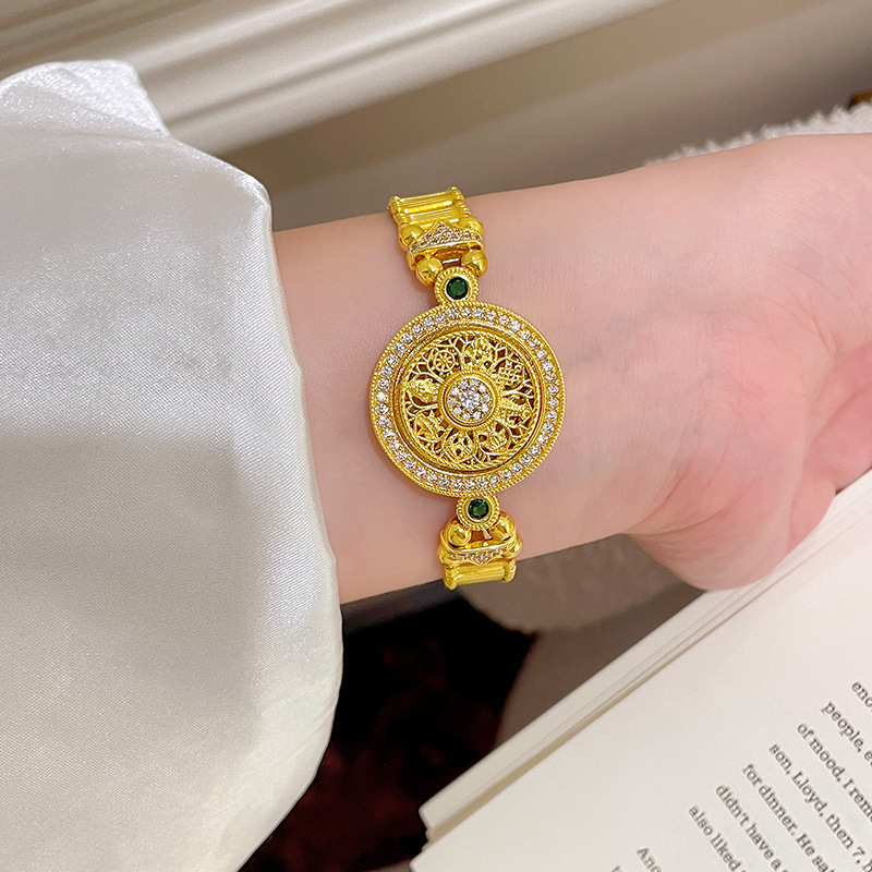 Классические круглые браслеты  – обзор и цена Fine Jewelry Watches Women